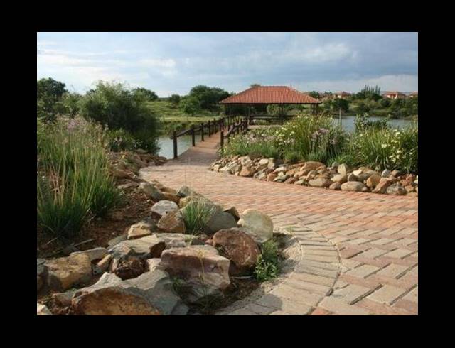 LAND FOR SALE IN SIX FOUNTAINS RESIDENTIAL ESTATE